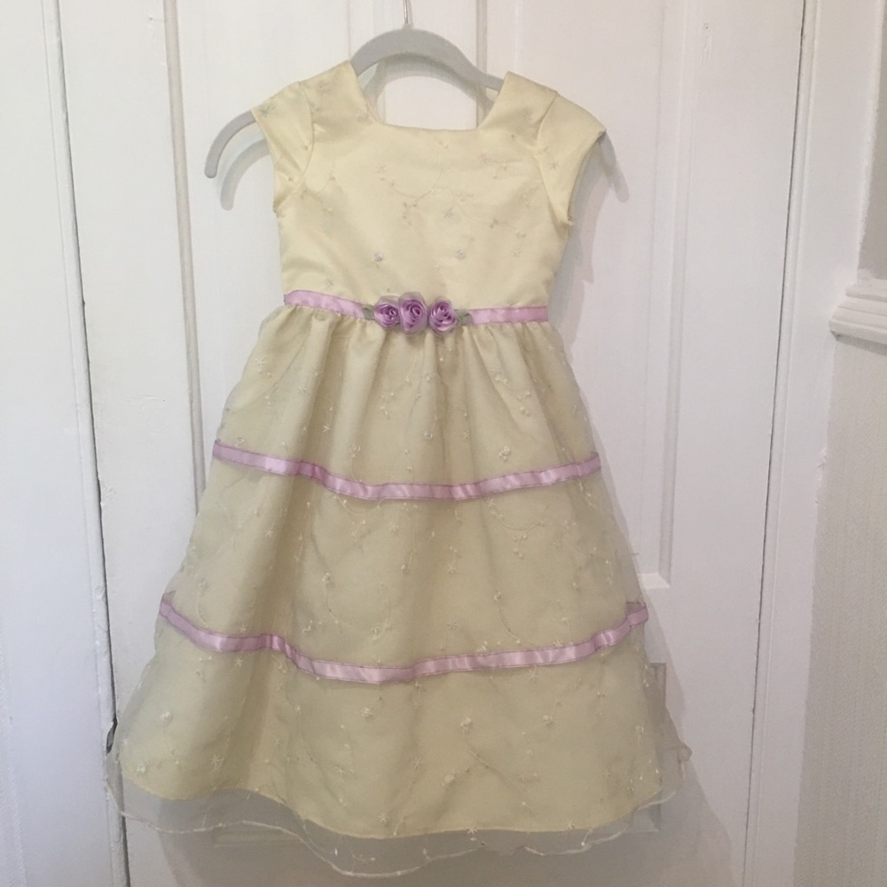 Genuine Rose Girl’s Dress.  Size 5.